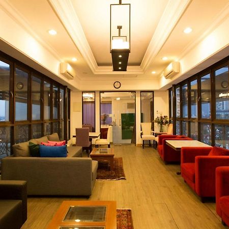 Roosseno Plaza Serviced Apartment Jakarta Exterior foto