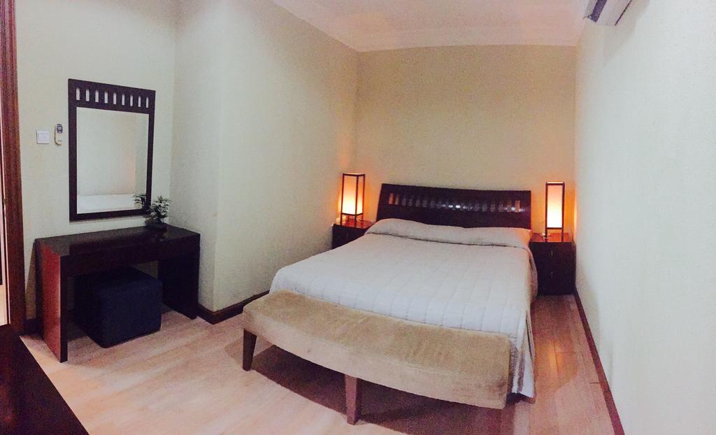 Roosseno Plaza Serviced Apartment Jakarta Exterior foto