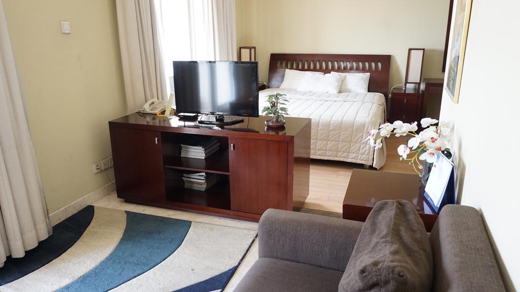 Roosseno Plaza Serviced Apartment Jakarta Exterior foto