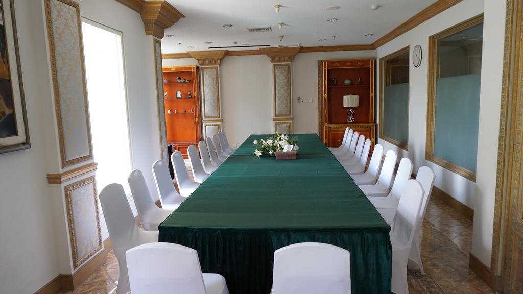 Roosseno Plaza Serviced Apartment Jakarta Exterior foto