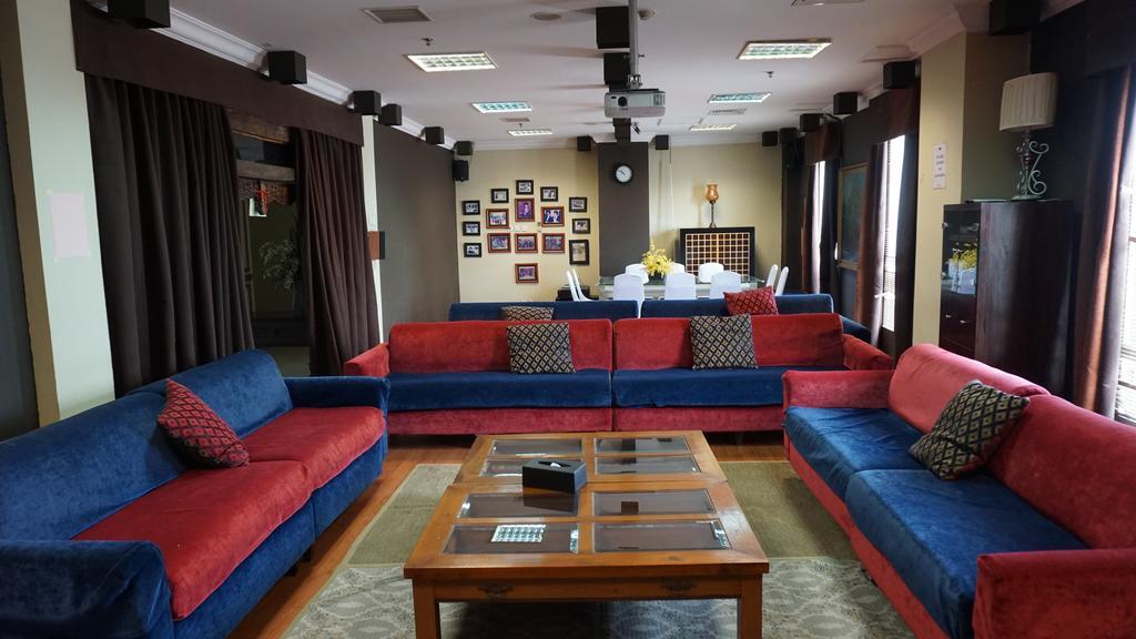 Roosseno Plaza Serviced Apartment Jakarta Exterior foto