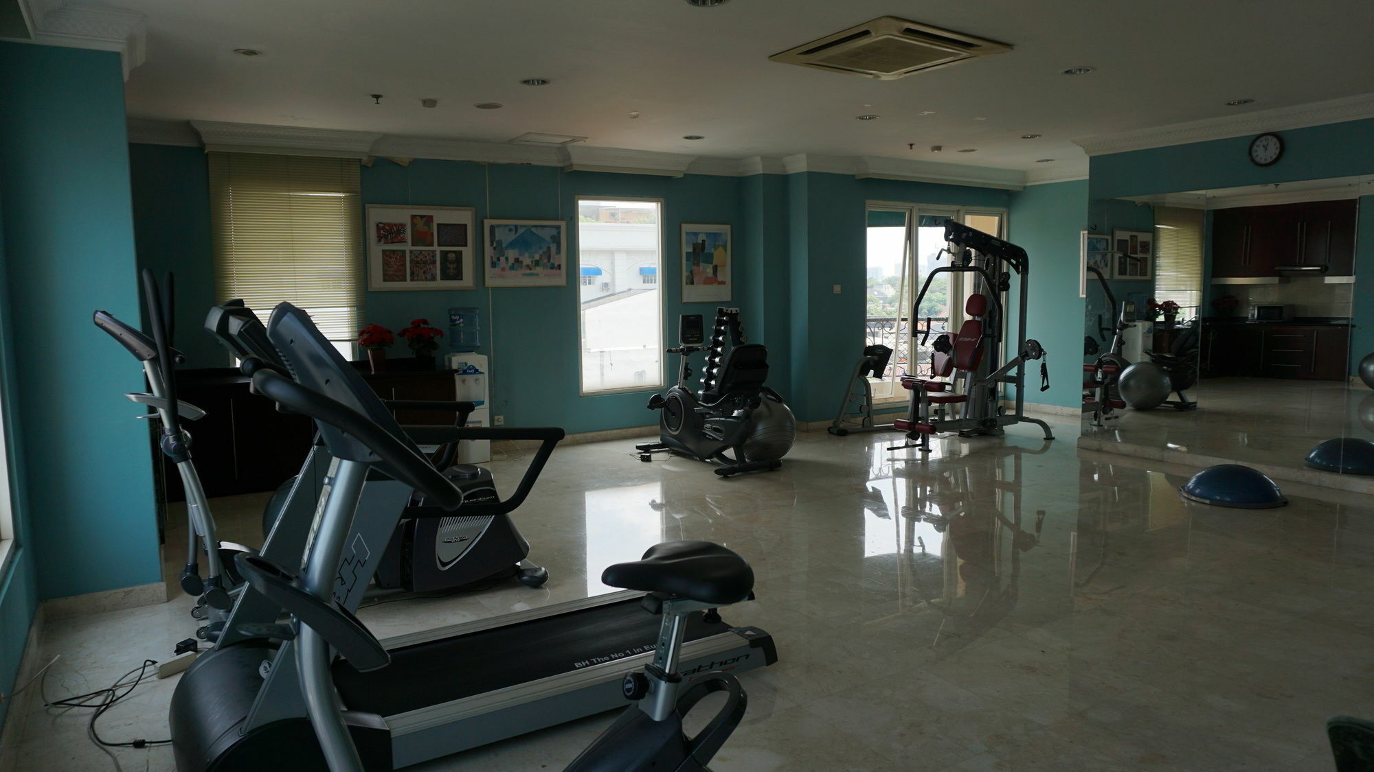 Roosseno Plaza Serviced Apartment Jakarta Exterior foto